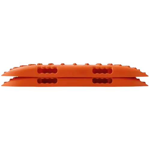 Vue de côté plaques de désenlisement pour 4x4