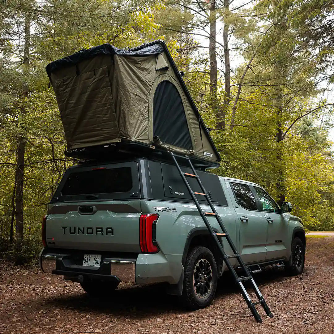 Ladder with side mount, diamond shape and skyview