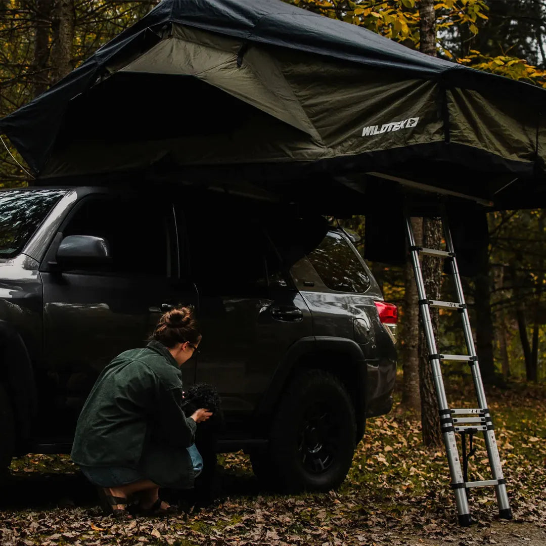 Vue fermée de la Tente de toit Souple pour 5 personnes