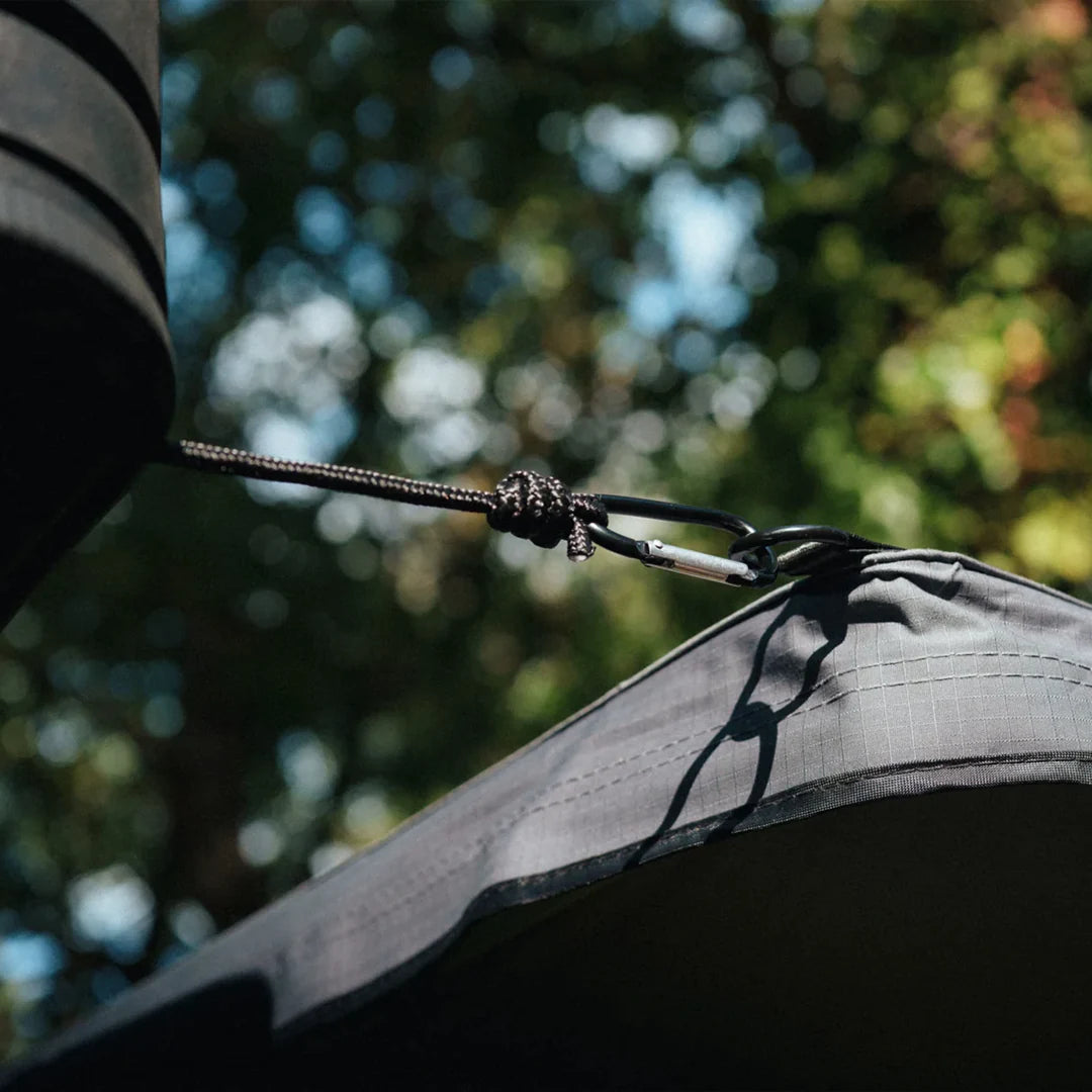 Detailed view of the mount system