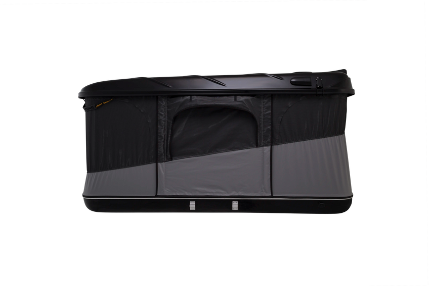 Side view of the black model