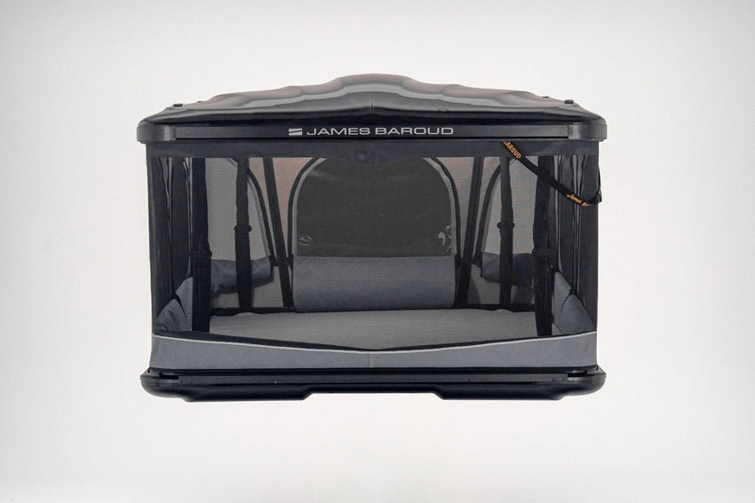 Front view of the roof top tent with 360° view