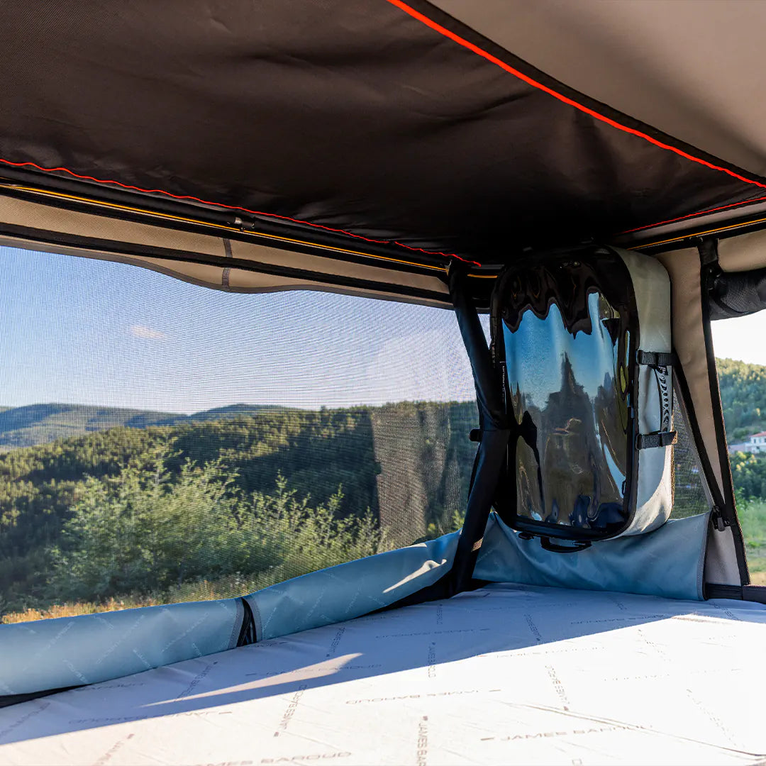 Inside view of the roof top tent with 360 view