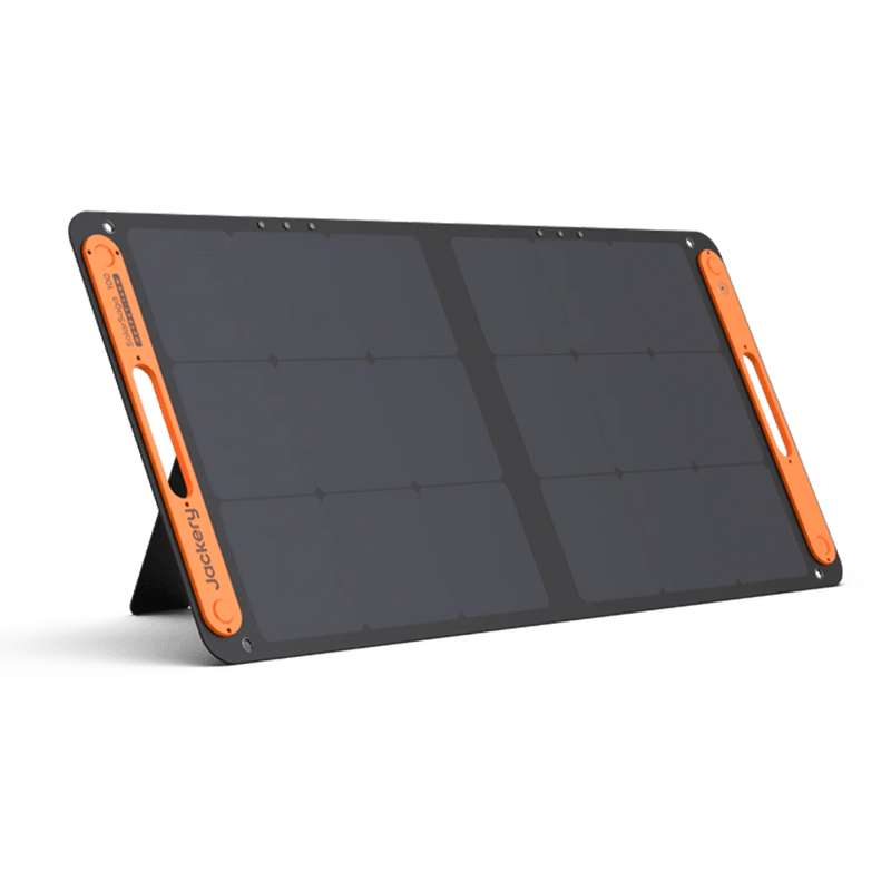 Portable and Foldable Soalar panel by Jackery