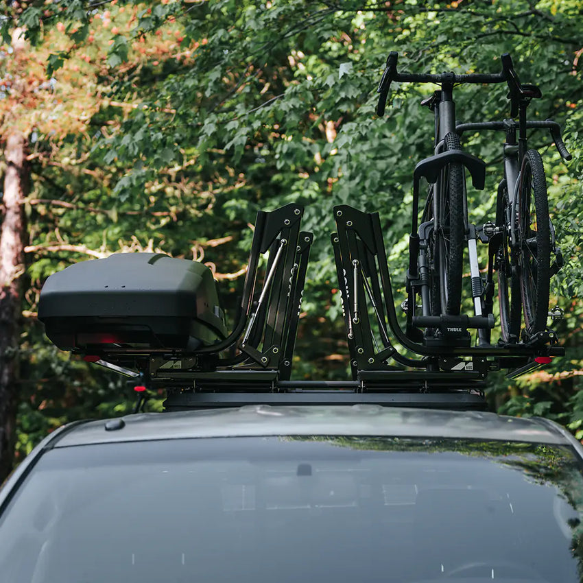 Rack sur toit escamotable avec vélos et galerie de toit
