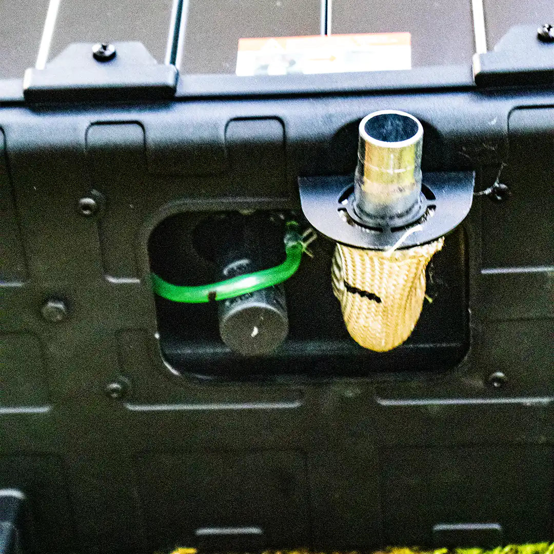 Air Entry and exhaust output on the side