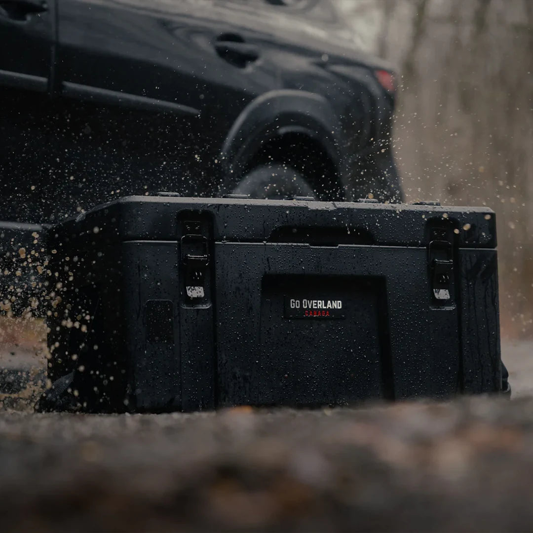 Waterproof test of the rugged case for roof top tent