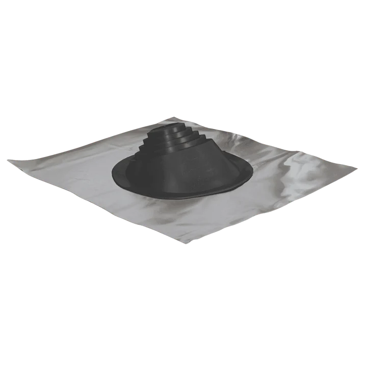 Shingled boot black