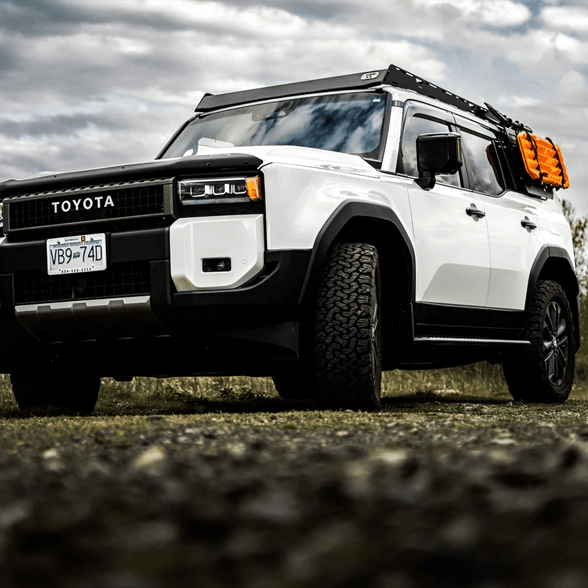 Land Cruiser With Roo Rack Front view of the Toyota Land Cruiser LC250, a 2024 or 2025 model with ...